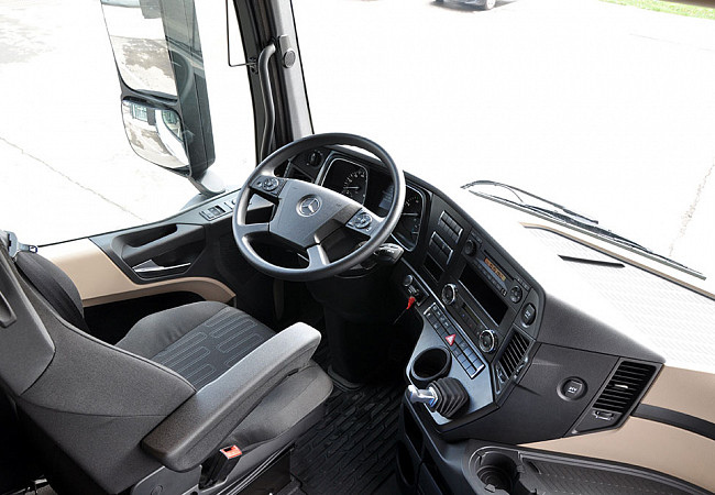 Mercedes-Benz Actros 2545 LS