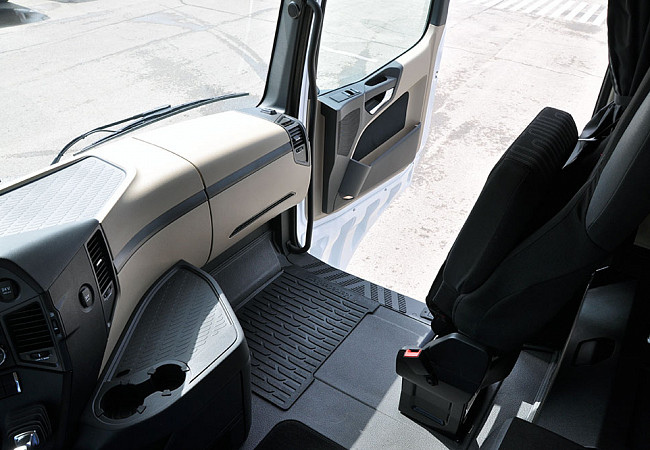 Mercedes-Benz Actros 2545 LS