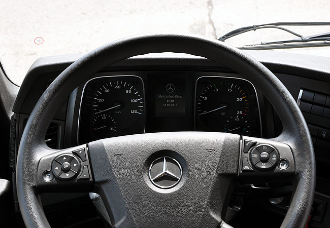 Mercedes-Benz Actros 2545 LS