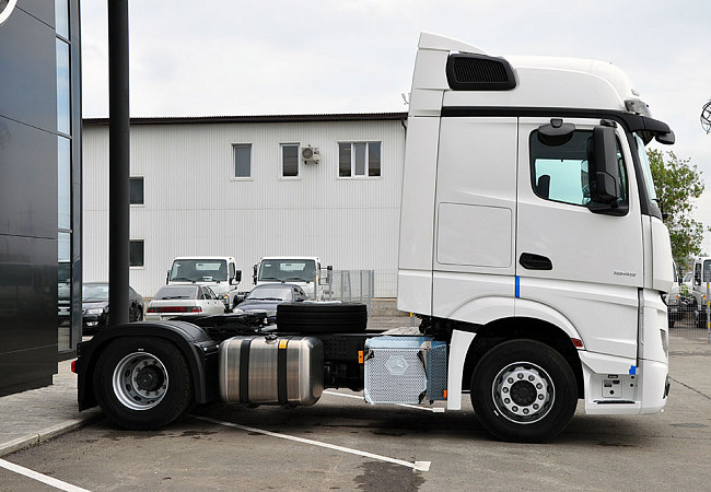 Mercedes-Benz Actros 1845 LS