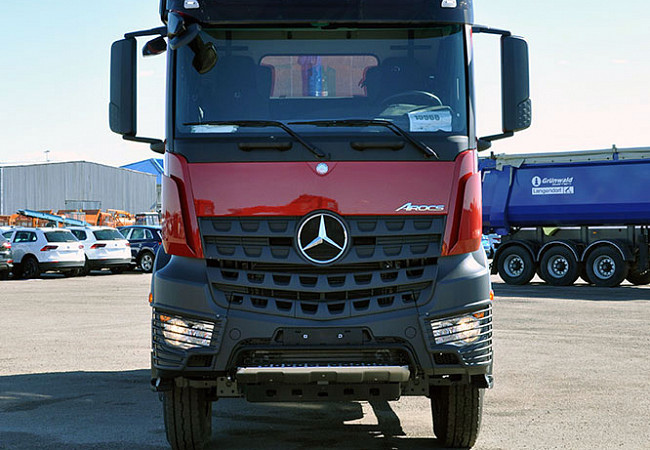 Mercedes-Benz Arocs 3345 K