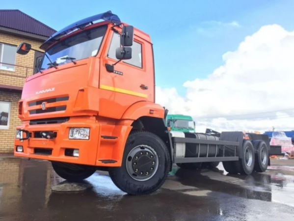 КАМАЗ 6520-3010-53