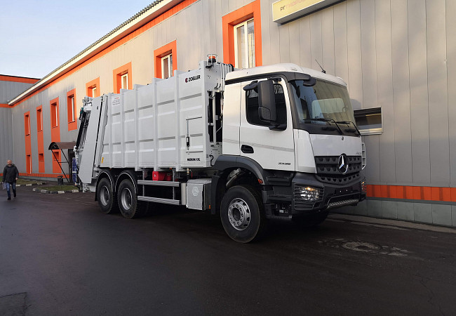 Mercedes-Benz Arocs 3336