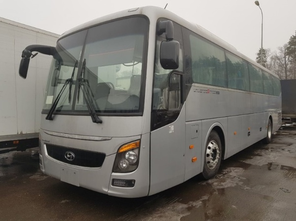 Hyundai Автобус Universe