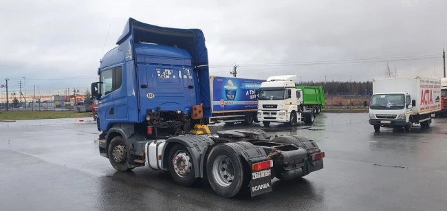 Седельный тягач Scania R-Series LA6x2/4HLB