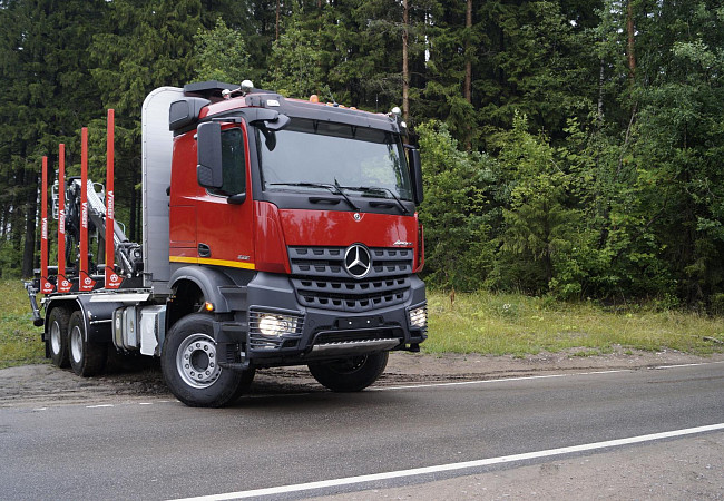 Mercedes-Benz Arocs 3351