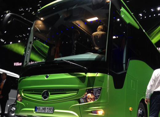 Мировая премьера туристического автобуса «Мерседес-Бенц» Tourismo RHD